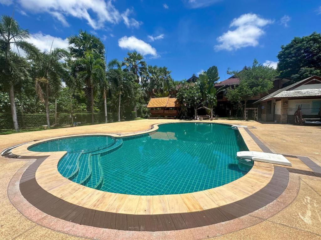 Siam River Resort Чайяпхум Екстер'єр фото